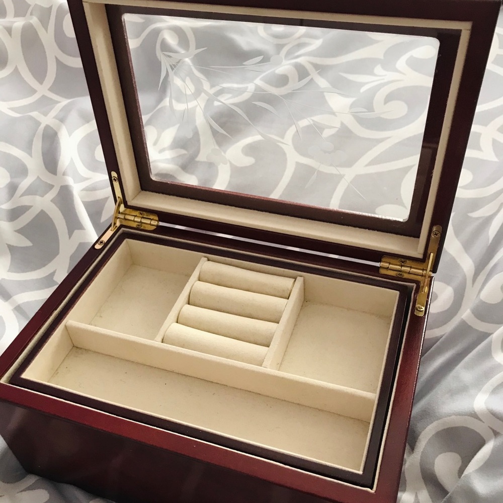 Jewelry Box - Picture 3 of 3